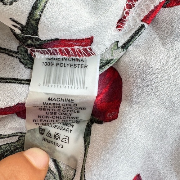 Vince Camuto Floral Ruffled Bell Sleeve Blouse - Picture 8 of 8